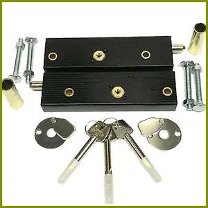 Media PA Locksmith Store Media, PA 484-258-9686 - 9-garage-door-locks